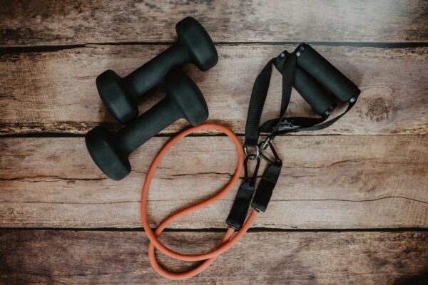 resistance bands small dumbbells