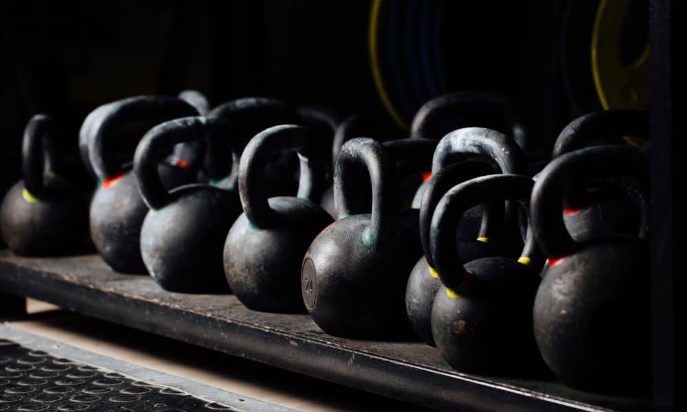 How to Best Use Weightlifting at the Gym to Build Muscle
