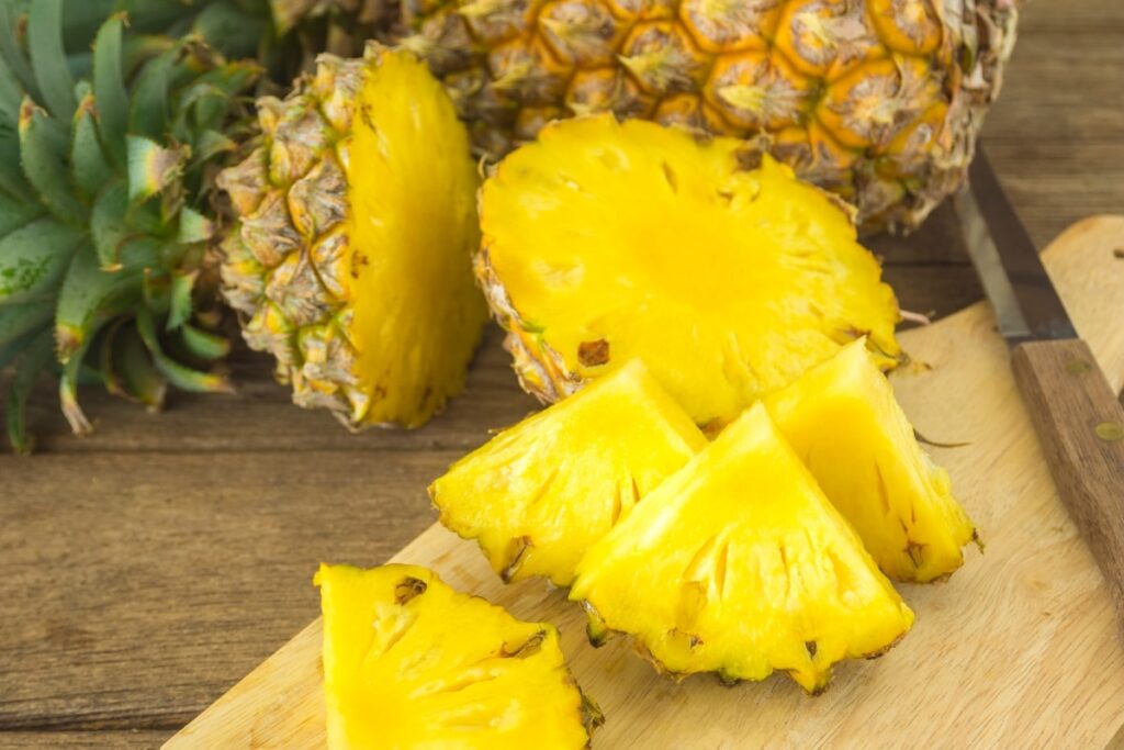 The Benefits of Eating Pineapple for Lifestyle Bodybuilding
