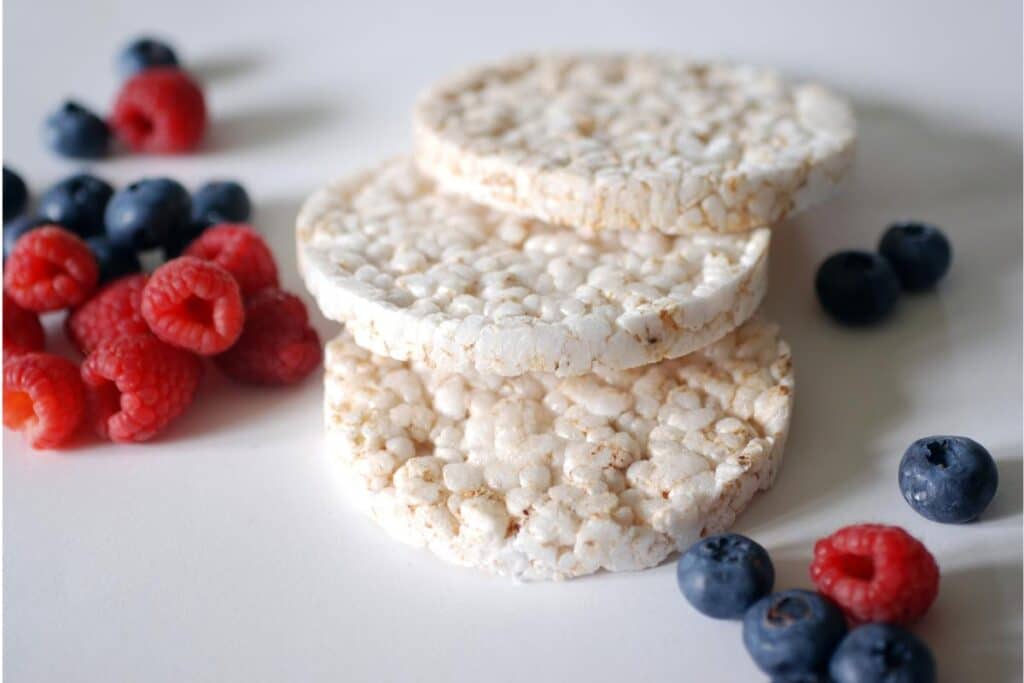 Rice Cakes - Why Bodybuilders Eat It and What are the Benefits?
