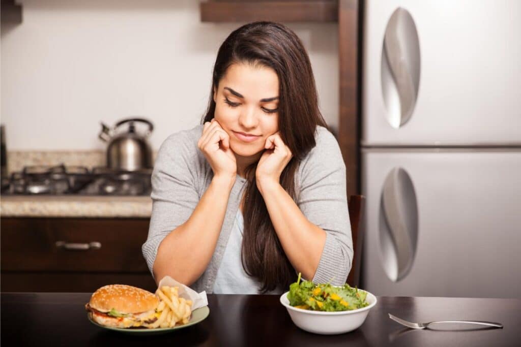 Managing Food Cravings During Fat Loss