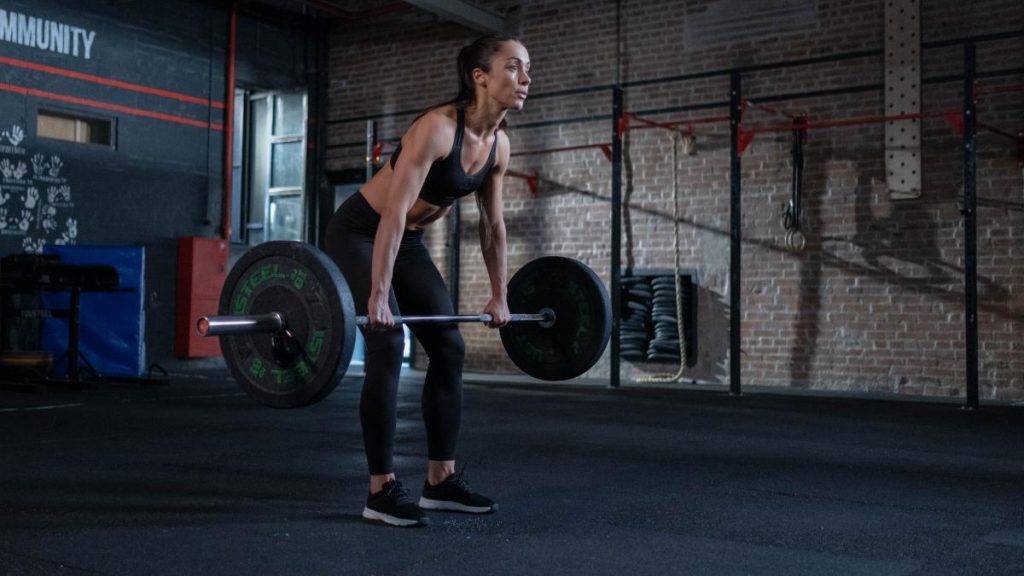 Cardio vs. Weightlifting: Which is Better for Your Goals?