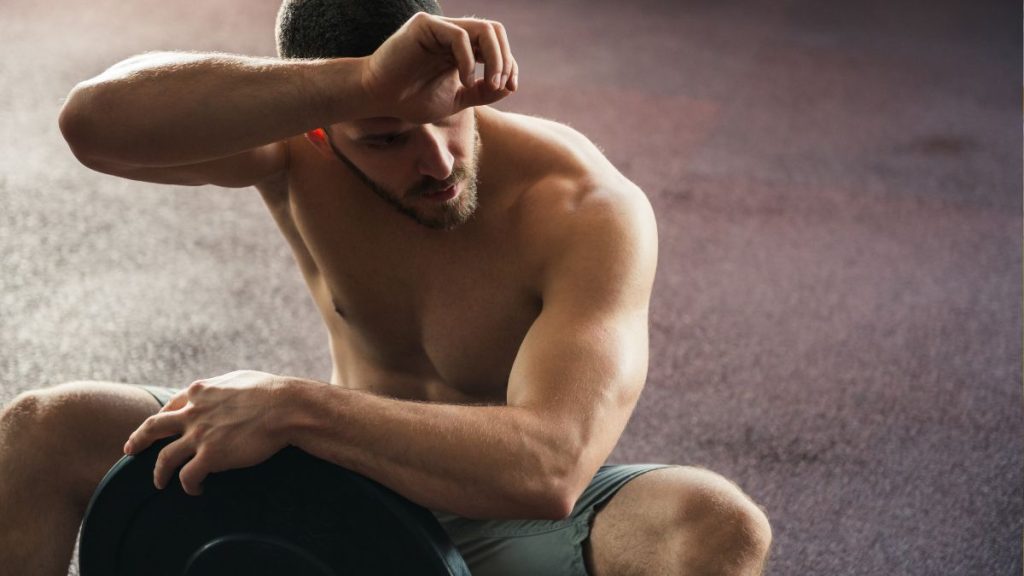 What Do Trembling Muscles and Other Body Language Mean During and After a Workout?